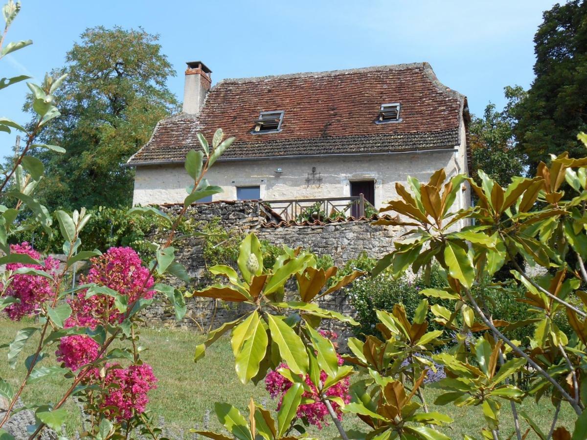 Travers De Pechmeja Lissac et Mouret Exteriör bild